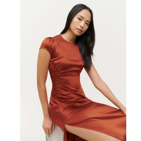 Reformation Dresses & Skirts - Reformation Tatianna Silk Midi Dress